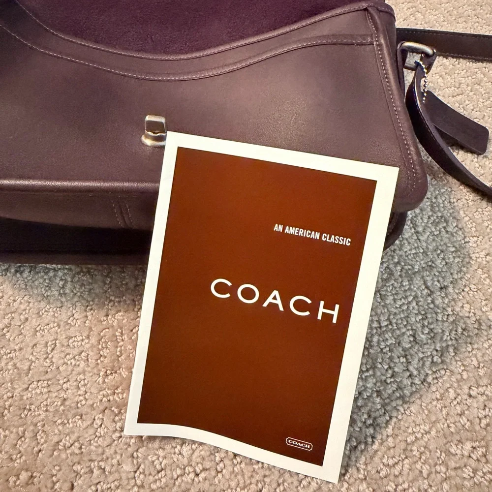 Vintage eggplant coach city bag Classic Leather Crossbody Bag in aubergine - Picture 8 of 15